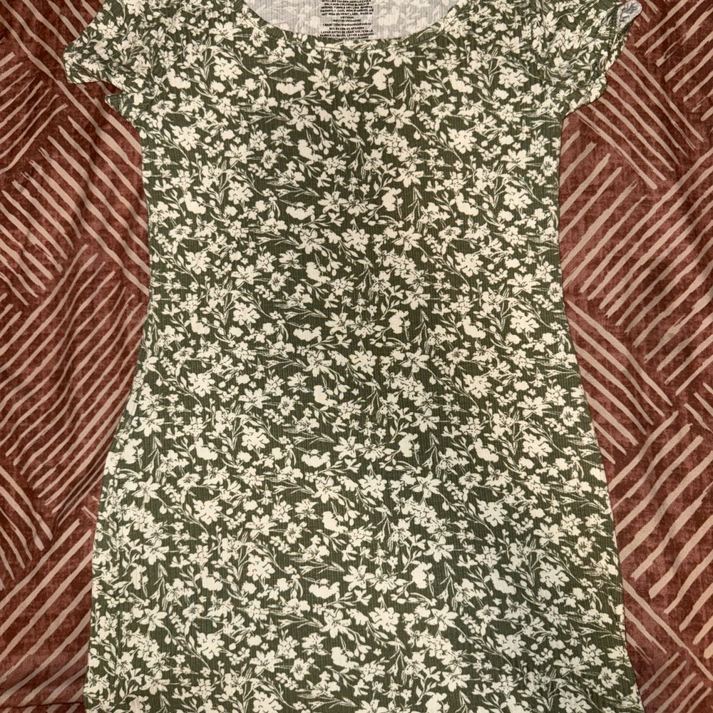 Girl’s Floral Green and White Dress